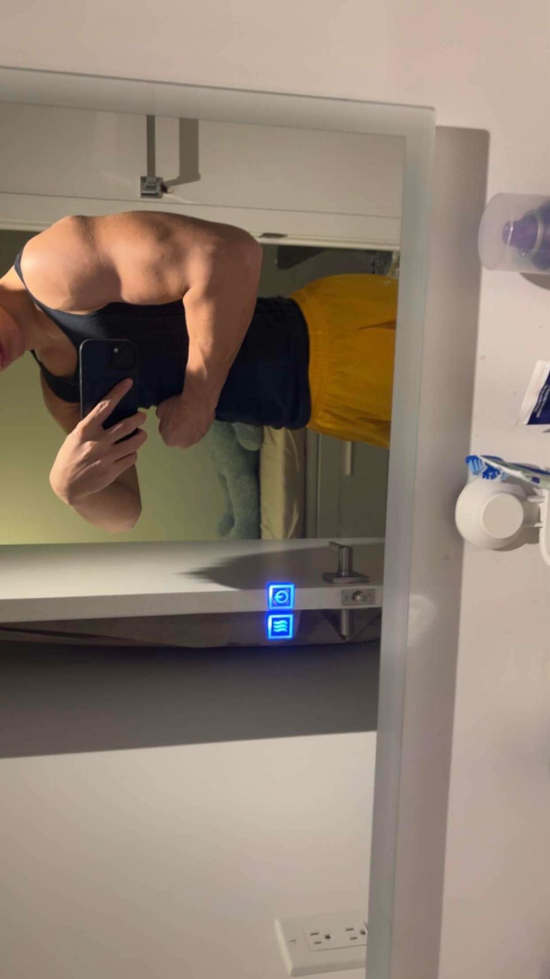 Sasha Pessos physique reference — Bicep · post-pull
